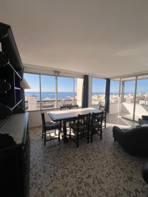Depto en Punta del Este con garage y limpieza